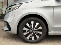 gebraucht Mercedes EQV300 AVANTGARDE Lang