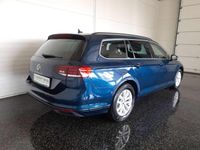 Gebraucht VW Passat Business 150 PS (110 kW) 2023 Blau Kombi