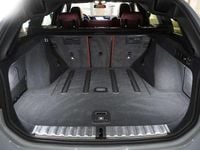 Gebraucht BMW 330 Efficient Dynamics 286 PS (210 kW) 2024 Grau Kombi