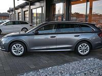 gebraucht Skoda Octavia Combi 20 TDI Style DSG ACC AHK schwenkbar Ma...