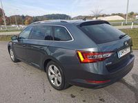 gebraucht Skoda Superb Superb Kombi 2,0 TDI Style DSG Style
