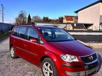 Gebraucht VW Touran 102 PS (75 kW) 2008 Rot Van / Kleinbus