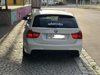 gebraucht BMW 318 318 d Touring Advantage Österreich-Paket