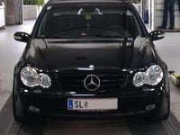 Gebraucht Mercedes C200 Classic 116 PS (85 kW) 2001 Schwarz Limousine