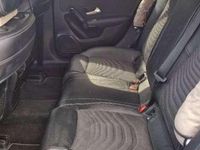 gebraucht Mercedes A180 d Limousine Aut.