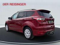 Gebraucht Ford Kuga ST-Line 150 PS (110 kW) 2017 Rot SUV