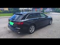 Gebraucht Audi A4 163 PS (119 kW) 2023 Schwarz Kombi