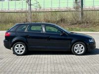 gebraucht Audi A3 1.6 TDI Navi Leder Klimatronik Tempomat Euro5*