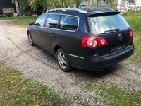 gebraucht VW Passat Variant Highline 20 TDI DPF DSG