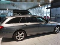 gebraucht Mercedes E220 d T-Modell Night MBUX PTS Shz LED Ambi