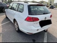 Gebraucht VW Golf VII 110 PS (80 kW) 2016 Weiß Limousine