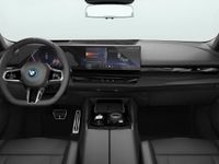 Neu BMW i5 Comfort Edition 250 kW (340 PS) 2026 Saphirschwarz metall Limousine
