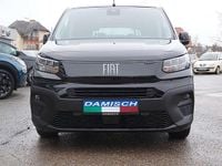 Neu Fiat Doblò 131 PS (96 kW) 2025 Schwarz Van / Kleinbus