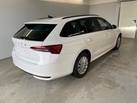gebraucht Skoda Octavia Combi Essence AHK+Sitzheizung+App Connect