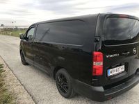 Gebraucht Opel Vivaro-e Combi 100 kW (136 PS) 2024 Schwarz Van