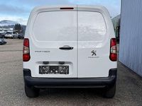 Gebraucht Peugeot Partner 131 PS (96 kW) 2024 Weiß Van / Kleinbus