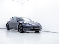 gebraucht Tesla Model 3 Base Performance in Midnight Silver mit Vollausstattung
