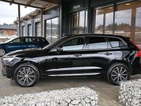 Gebraucht Volvo XC60 Plus 253 PS (186 kW) 2022 Schwarz SUV