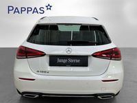 gebraucht Mercedes A180 d Kompaktlimousine *Progressive Line *Park-Paket