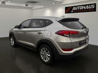 gebraucht Hyundai Tucson TUCSON 17 CRDI Start-Stopp Comfort | TOP GEPFL...