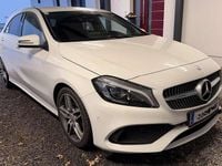 Gebraucht Mercedes A180 122 PS (89 kW) 2017 Weiß Limousine