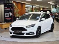 Gebraucht Ford Focus ST 185 PS (136 kW) 2017 Weiß Limousine