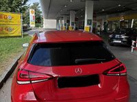 Gebraucht Mercedes A180 116 PS (85 kW) 2019 Rot Kleinwagen