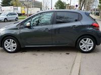 gebraucht Peugeot 208 Style 1,2 PureTech 82