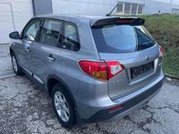 gebraucht Suzuki Vitara Vitara 1,6 VVT 4WD GL Shine Winterreifen neu.