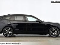 Gebraucht BMW 520 Comfort Edition 197 PS (144 kW) 2025 Schwarz Kombi