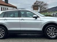 gebraucht VW Tiguan Life *MATRIX-LED*MASSAGE*KEYLESS*ACC*AHK*
