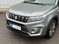 Gebraucht Suzuki Vitara 102 PS (75 kW) 2022 Grau SUV