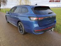 Neu VW Passat R-line 193 PS (141 kW) 2026 Reefblau metallic Kombi