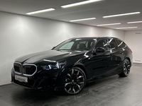 Gebraucht BMW 540 M Sport 303 PS (222 kW) 2025 Schwarz Kombi