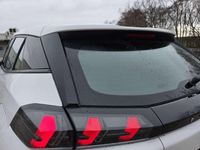 Gebraucht Peugeot 2008 S 131 PS (96 kW) 2022 Weiß SUV