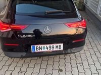 Gebraucht Mercedes CLA180 Shooting Brake 116 PS (85 kW) 2019 Schwarz Kombi