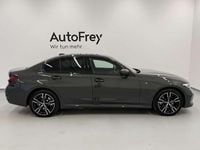 Gebraucht BMW 330e Shadowline 184 PS (135 kW) 2025 Grau Limousine