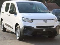 Gebraucht Fiat Doblò 102 PS (75 kW) 2024 Weiß Van / Kleinbus