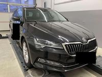 Gebraucht Skoda Superb Style 150 PS (110 kW) 2021 Schwarz Kombi