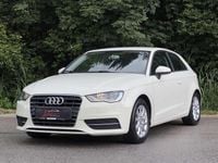 Gebraucht Audi A3 Attraction 122 PS (89 kW) 2013 Weiß Kleinwagen