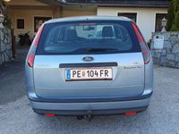 gebraucht Ford Focus FocusTraveller Trend 1,6 TDCi Trend