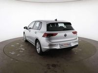 Gebraucht VW Golf VIII Life 131 PS (96 kW) 2021 Silber Limousine
