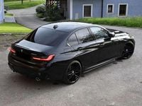 Gebraucht BMW 330e M Sport 184 PS (135 kW) 2019 Schwarz Limousine