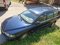 Gebraucht Volvo V70 140 PS (102 kW) 2000 Blau Kombi