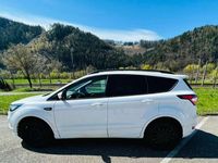 Gebraucht Ford Kuga ST-Line 120 PS (88 kW) 2019 Weiß SUV