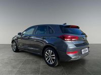 Gebraucht Hyundai i30 120 PS (88 kW) 2022 Schwarz Kleinwagen