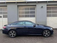 Gebraucht Mercedes E200 211 PS (155 kW) 2020 Blau Coupé
