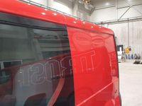 Gebraucht Renault Trafic 114 PS (83 kW) 2014 Rot Van / Kleinbus