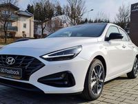 gebraucht Hyundai i30 Fastback 1,5 T-GDi 48V Edition 30 Plus DCT Aut.