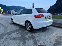 gebraucht Audi A3 Sportback Ambiente 1,6 TDI DPF sline, schwarzer Himmel